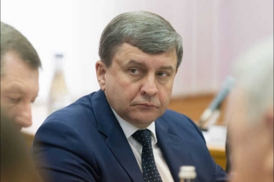 Главбух &laquo;Роскосмоса&raquo; Лариса Калинина указала на барокамеру Дмитрия Сорокина